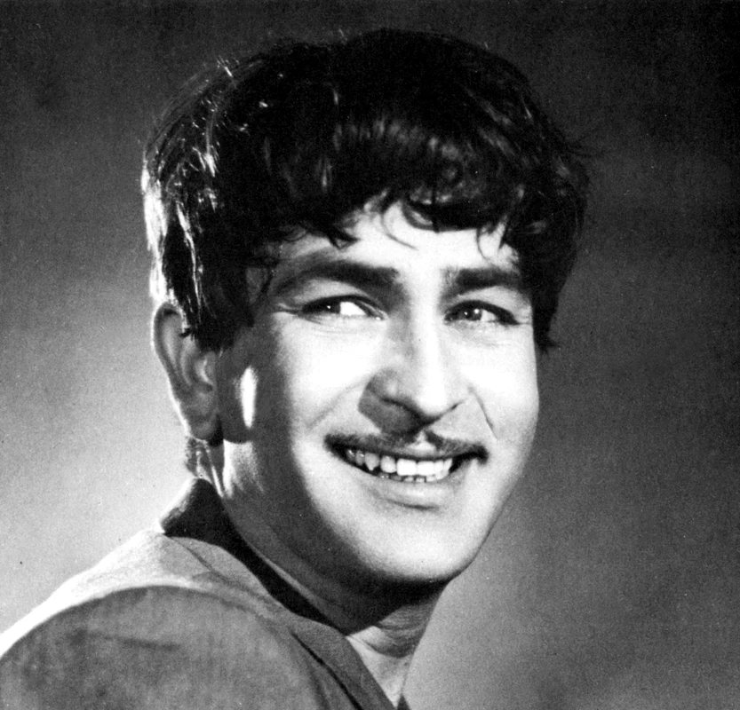 Raj Kapoor era comparat cu Charlie Chaplin Foto: profimedia