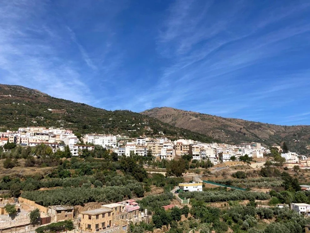 Lanjaron, Granada / foto: routinelynomadic.com