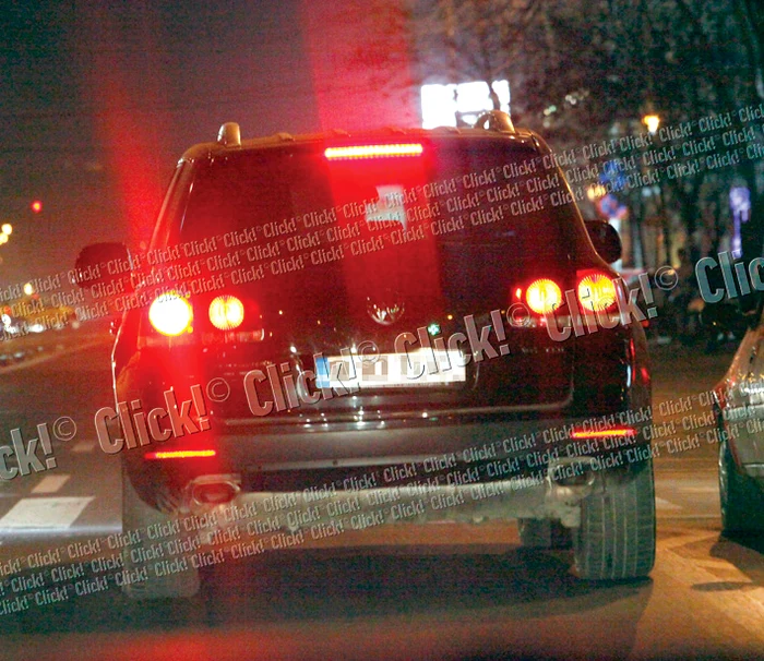Unul dintre şoferi s-a urcat la volanul Volkswagenului şi l-a lăsat acasă la Florin, pe Şoseaua Nordului