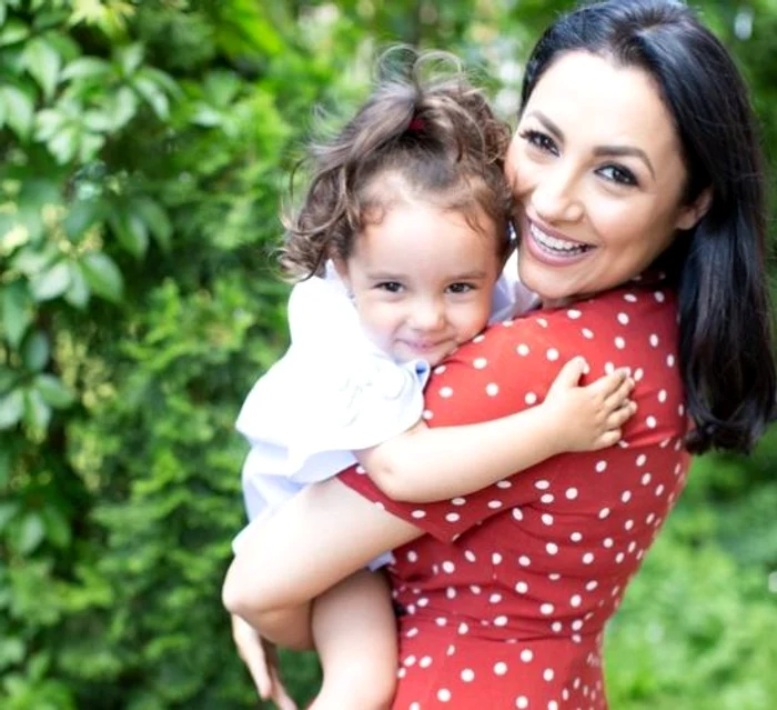 Andra se distrează de minune alături de Eva MariaFoto: arhivă personală