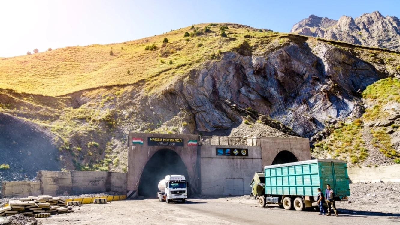 Tunelul Anzob / Foto: Shutterstock