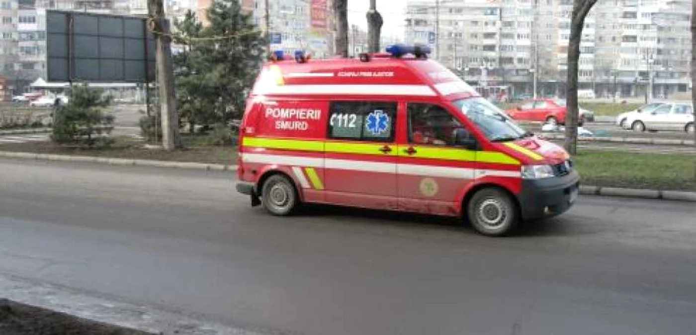 Echipajele SMURD au avut cinci intervenţii în cursul nopţii