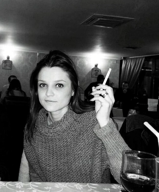 Ioana Chiţu mai poartă încă verigheta, deşi solistul are o viaţă extraconjugală de mai multe luni