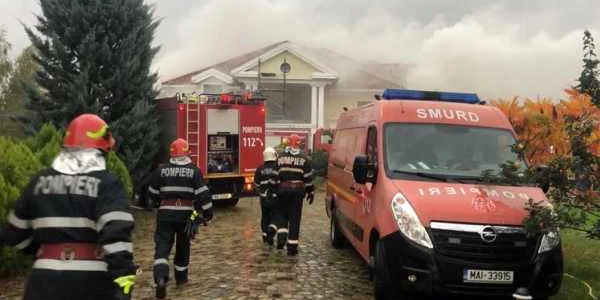 incendiu vila foto news.ro