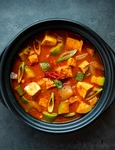 Tocanita coreeana cu tofu  Sursa foto shutterstock 2697728329 jpg