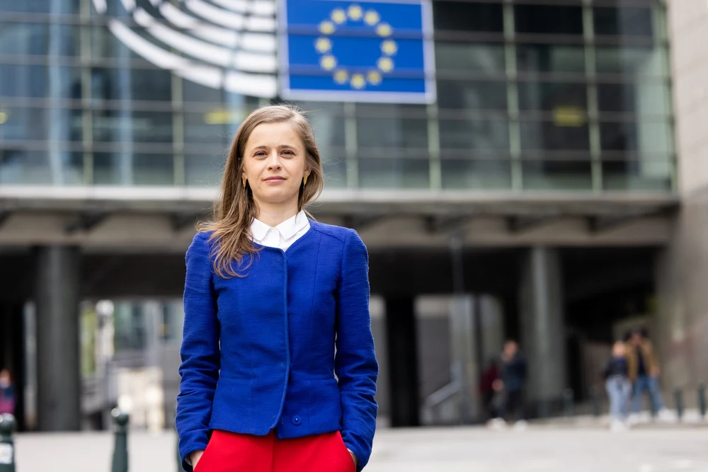 Cumnata lui Drulă a fost numită secretar de stat la MIPE. Reacția ministrului Dragoș Pîslaru