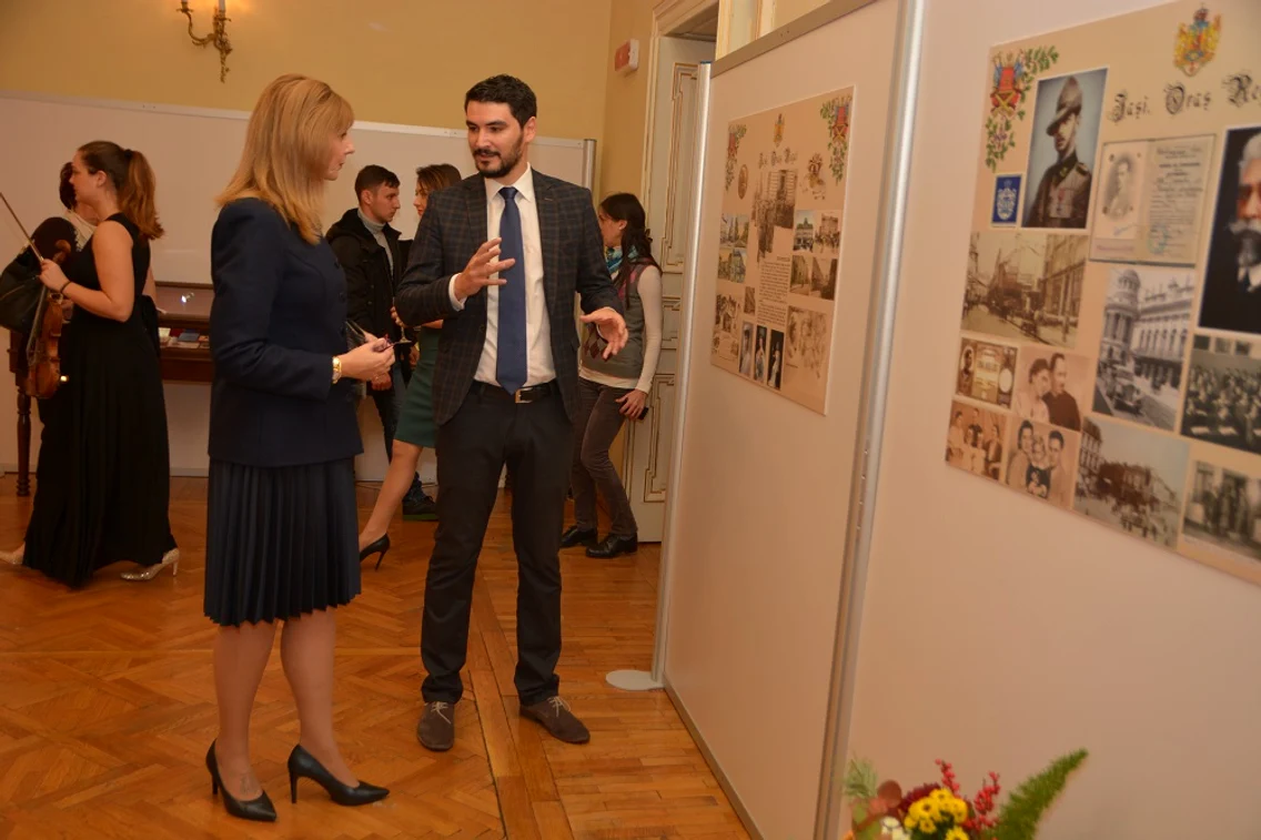 Expozitia Iasi Oras Regal Muzeul Unirii Iasi 19 noiembrie 2016 5 jpeg