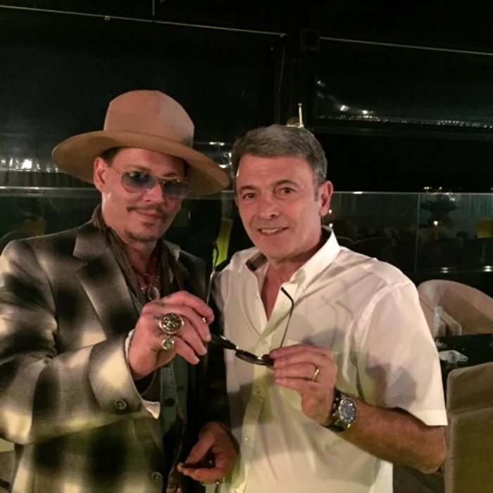 Valentin Sălăgeanu alături de Johnny Depp / Foto: Facebook