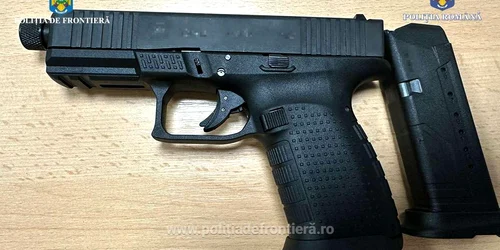 Arme cetățean Turc FOTO politia de  frontiera (3) jpg