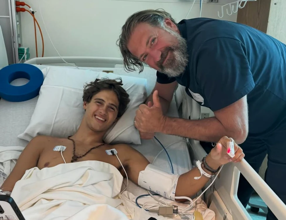 Stavros Floros, pe patul de spital