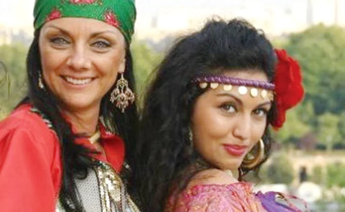 
    Au fost mamă şi fiică, în 2007  