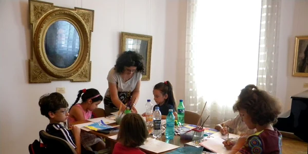 vacanta muzeu ploiesti