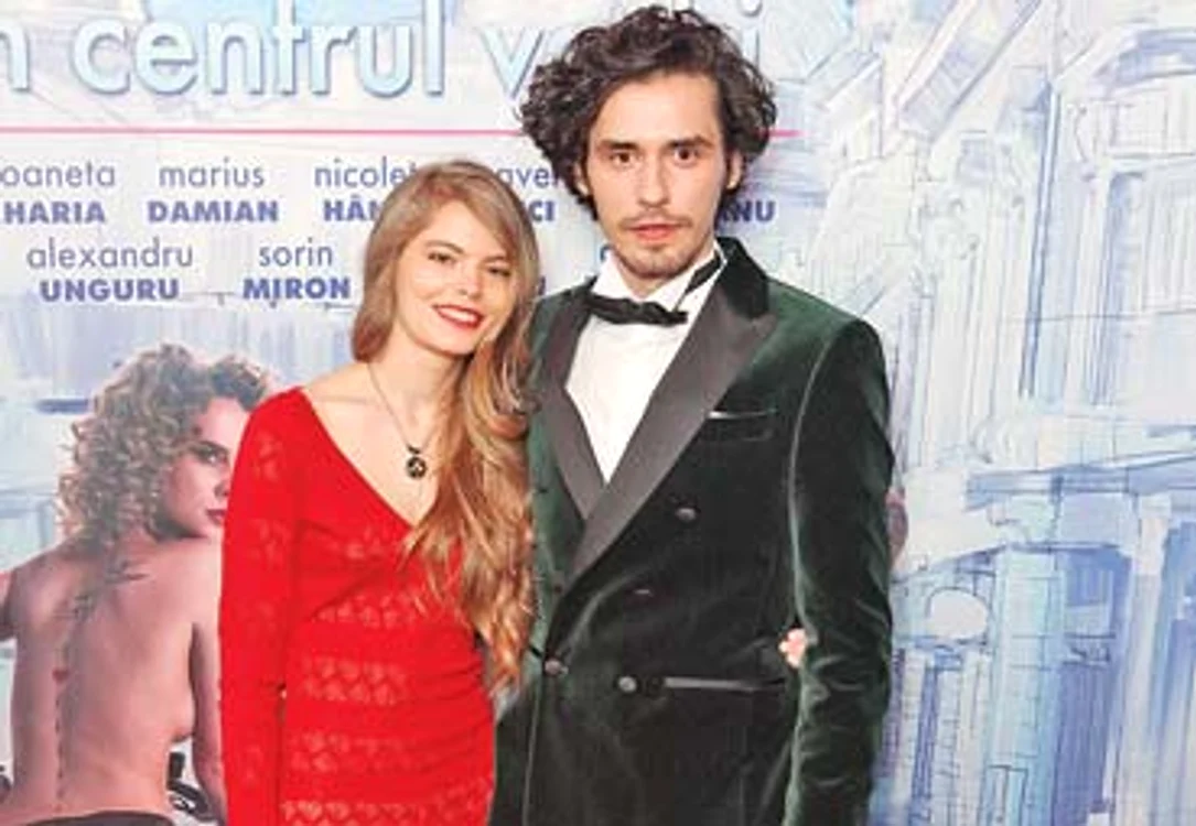 Flavia Hojda joacă în comedia „Selfie 69”, iar iubitul ei, Pavel Ulici, în pelicula rivală „Minte-mă frumos în Centrul Vechi”