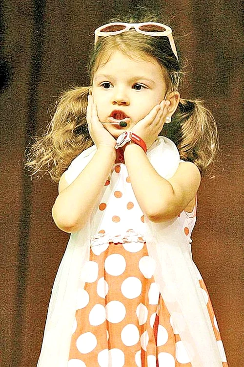 Cleopatra Stratan, pe când avea 4 ani