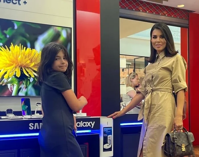 Simona Pătruleasa și fiica ei, Ingrid