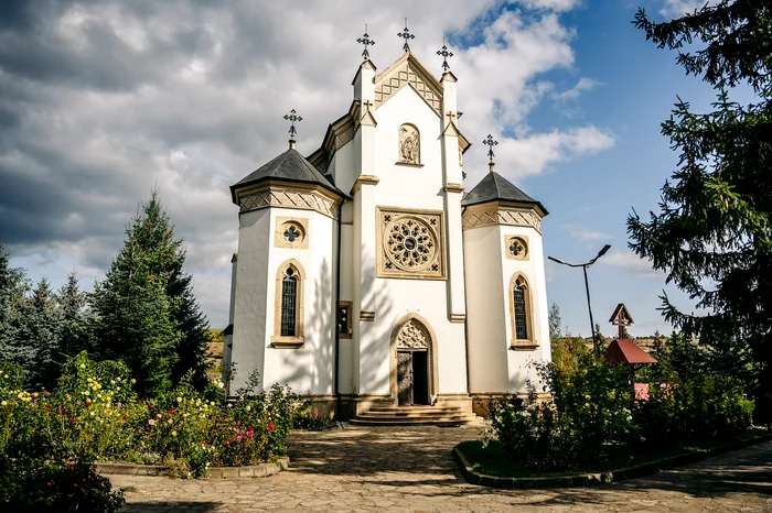 Mănăstirea Florești