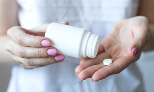 melatonina shutterstock 1933812299 jpg