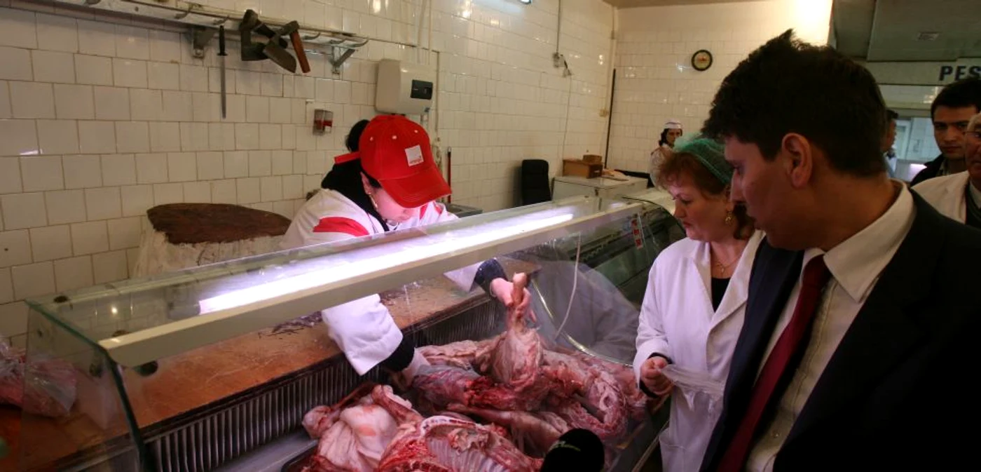 Credincioşii trebuie să se abţină de la ouă, carne şi lactate 