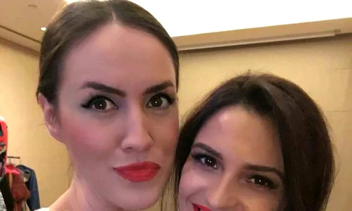 Andreea Dogaru, alături de unul dintre modele sale jpeg