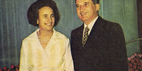 Elena Ceausescu si Nicolae 1980 Sursa Femeia jpg