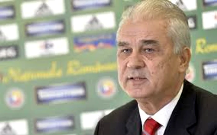 
    Anghel Iordănescu este suspect de coronavirus  