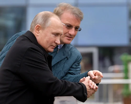Putin alaturi de Gherman Gref FOTO EPA EFE jpg
