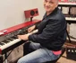 Mihai Onila, compozitor și solist