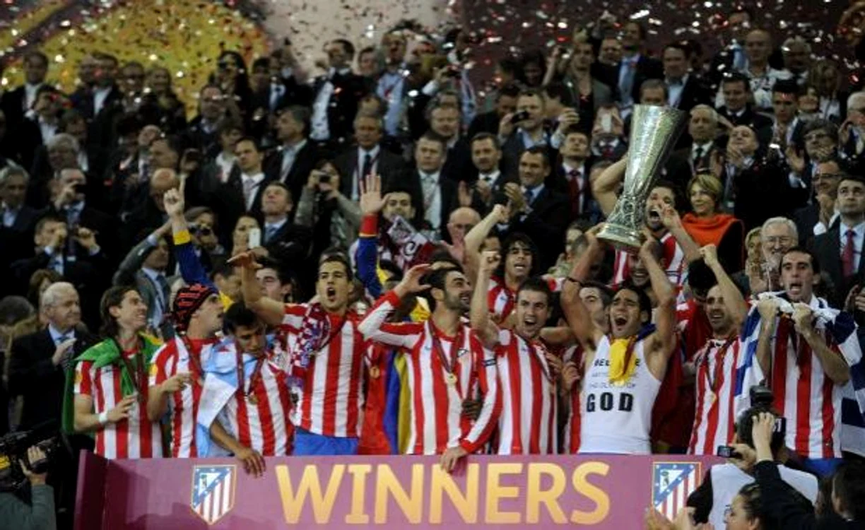 tletico Madrid a primit trofeul Ligii Europa