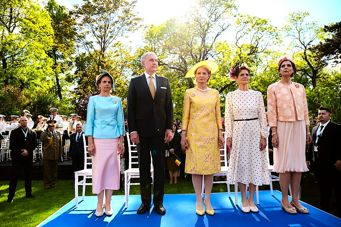 Principesa Sofia, Principele Radu, Majestatea Sa Margareta, Principesa Elena și Principesa Maria la garden party 2026. FOTO: Alexandra Curea Gogu/Casa Majestății Sale
