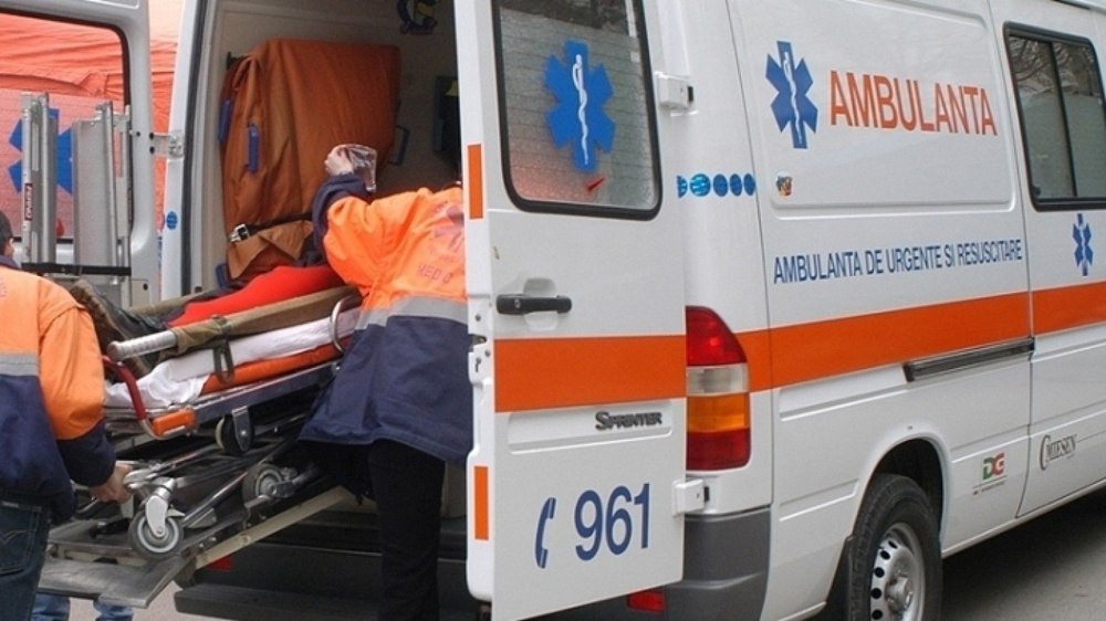 Un copil de cinci ani a murit după ce a căzut de la etajul 9 al unui bloc din Sectorul 1 al Capitalei