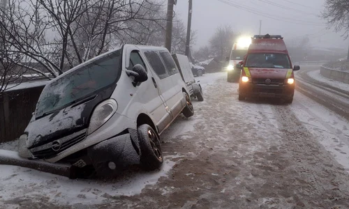 accident microbuz iasi foto Iasi tv life jpg