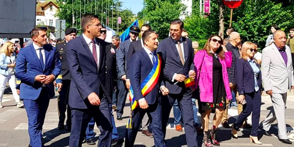 Defilare Ziua Constanţei Foto Călin Gavrilaş