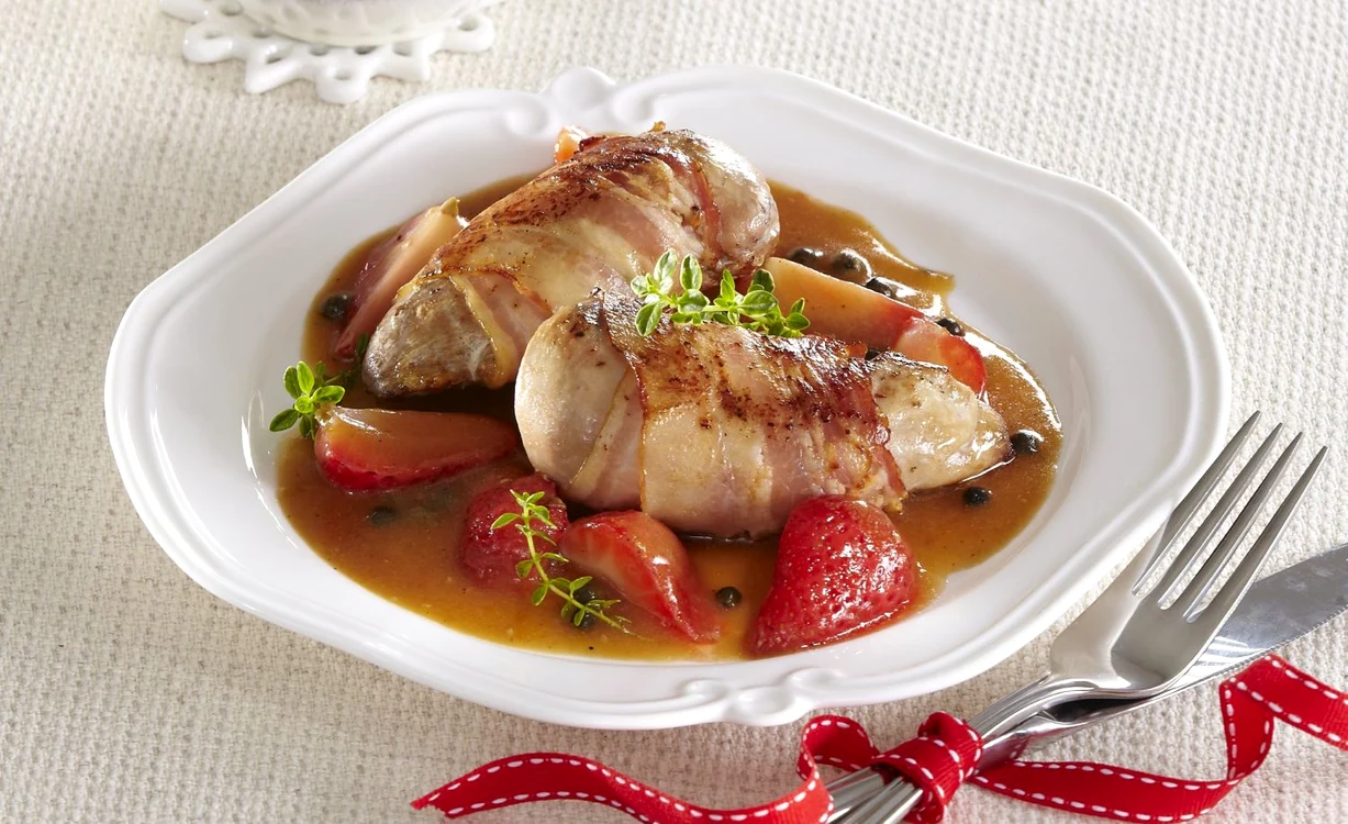 Pheasant with strawberry and  green pepper sauce jpeg