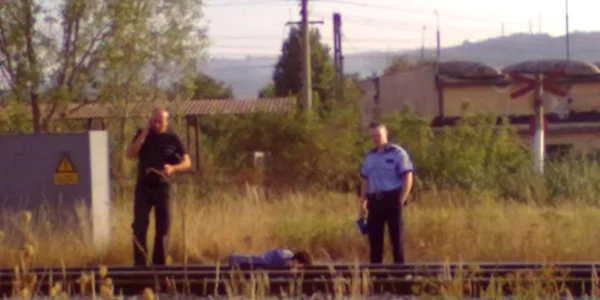 Barbat lovit de tren in Vasile Aron