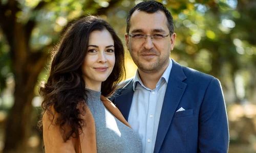 vlad voiculescu laura stefanut jpg
