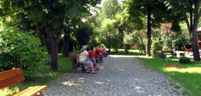 Slatina: Se amenajează parcuri noi în judeţ