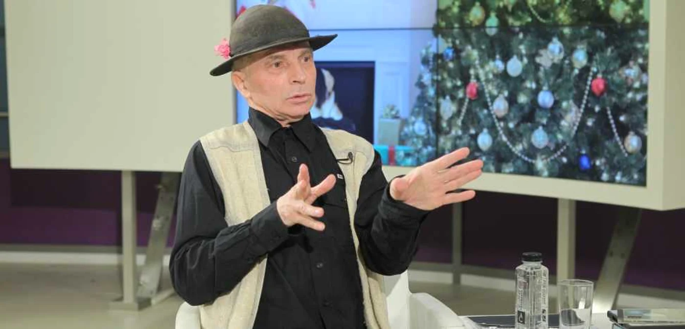 Grigore Leşe a fost prezent în studioul „Adevărul Live“, unde a vorbit despre muzică, tradiţii şi a depănat amintiri din copilăria sa FOTO Eduard Enea