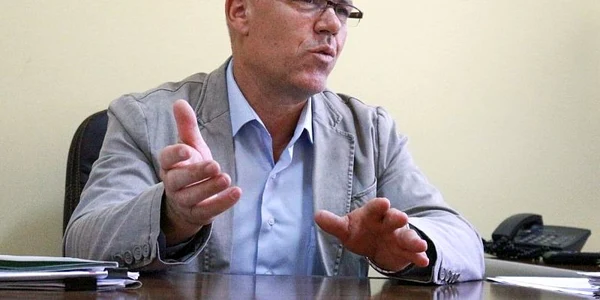 Marian Adamache primarul de la Braniştea FOTO viata-libera.ro