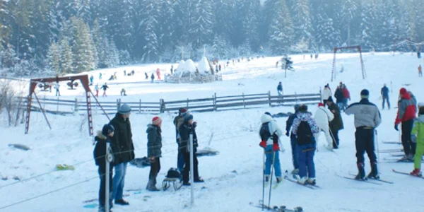 Singura amenajare din Durău este pe terenul Mitropoliei 
