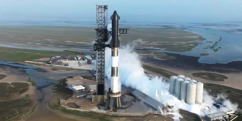 Zborul de testare si explozia navei Starship după lansarea de la baza SpaceX din Boca Chica Texas 20 aprilie 2023 FOTO EPA EFE SPACEX (2) jpg