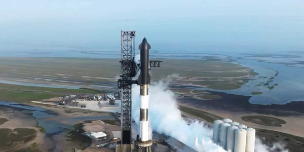 Zborul de testare si explozia navei Starship după lansarea de la baza SpaceX din Boca Chica Texas 20 aprilie 2023 FOTO EPA EFE SPACEX (2) jpg