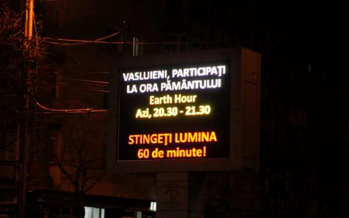 Vasluienii sunt aşteptaţi în această seară în centrul civic al oraşului