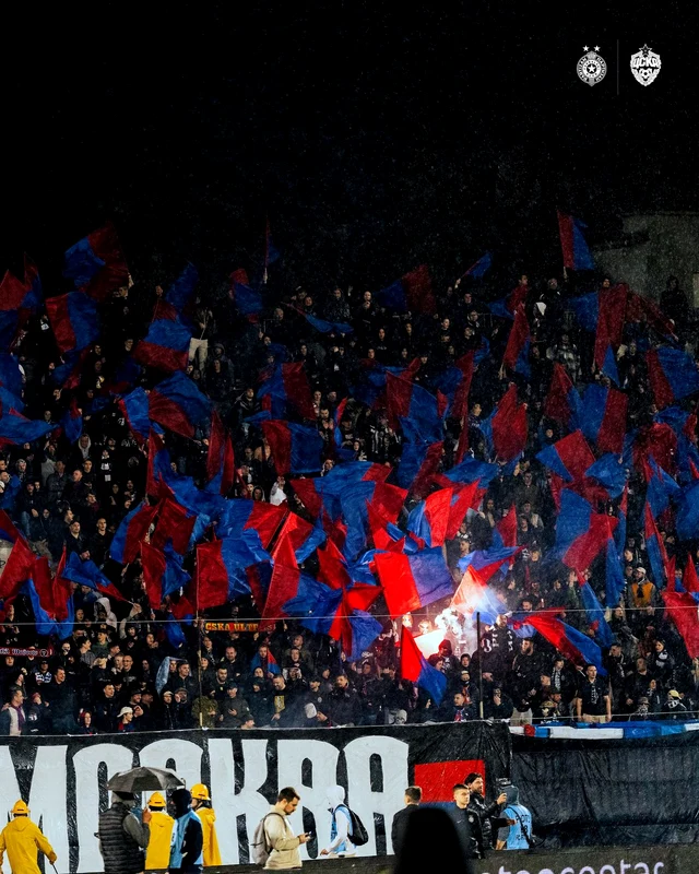 Fanii ruși au fost ovaționați la Belgrad. Foto sport.rs