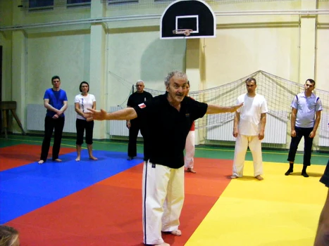 dr rony kluger la Turnu Severin