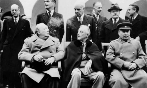 De ce i au aşteptat în zadar românii pe americani 45 de ani  Cum şi a luat „Ţarul Roşu“ felia de influenţă asupra României cu acordul SUA jpeg