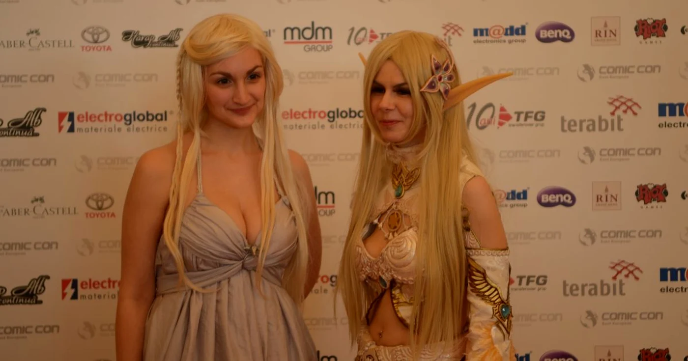 Daenerys Targaryen şi Prinţesa Zelda s-au întrupat pe malul Dâmboviţei FOTO Alex Varninschi