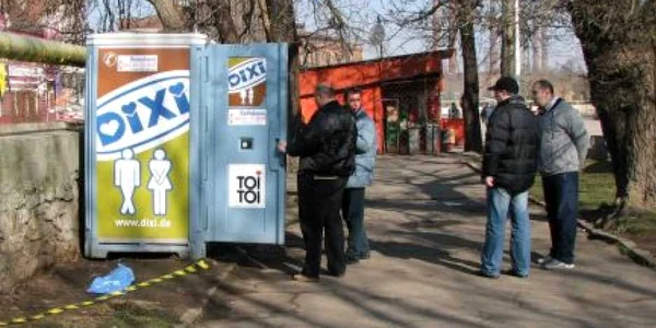 Fătul a fost descoperit cu ocazia igienizării.