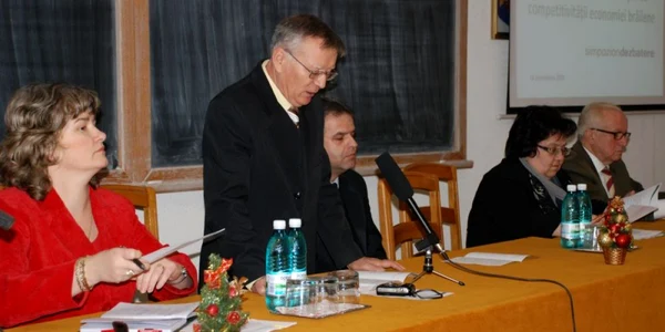 Conf. univ. dr. Elena Enache consideră binevenită iniţiativa concursului