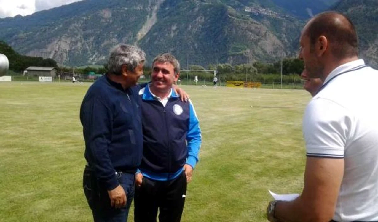 Lucescu, Hagi şi Stelea au depănat amintiri (foto www.academiahagi.ro)