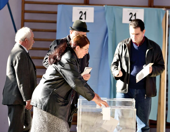 Buletinele de vot vor fi valabile dacă vor avea ştampila amplasată corect